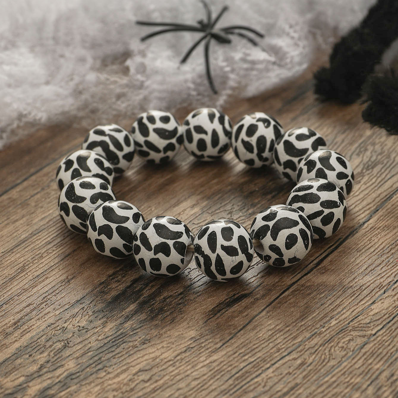 Wholesale Simple Five-pointed Star Polka Dot Printed Wood Beads Bracelet ACC-BT-JunJie014