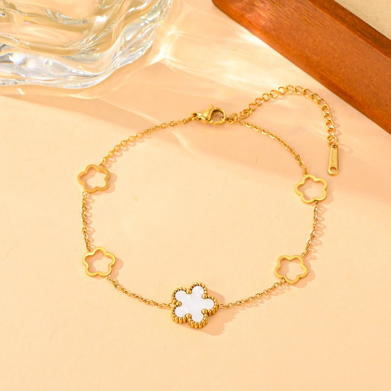 Wholesale Light Luxury Stainless Steel Five Leaf Flower Bracelets ACC-BT-ZhuoXin001