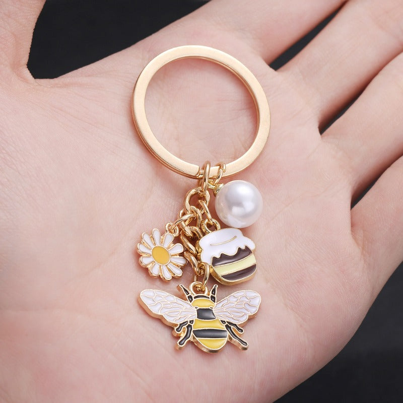 Wholesale Pearl Daisy Honey Accessories Keychain ACC-KC-Luneng009