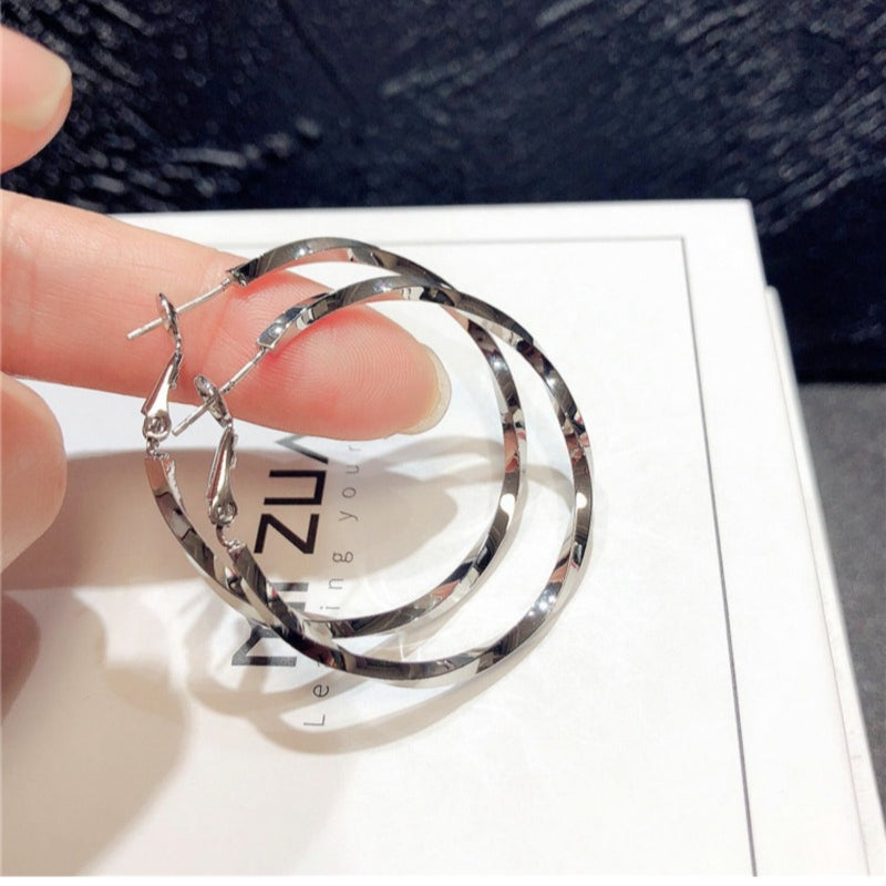 Wholesale Exaggerated Large Hoop Earrings ACC-ES-KaiKang003