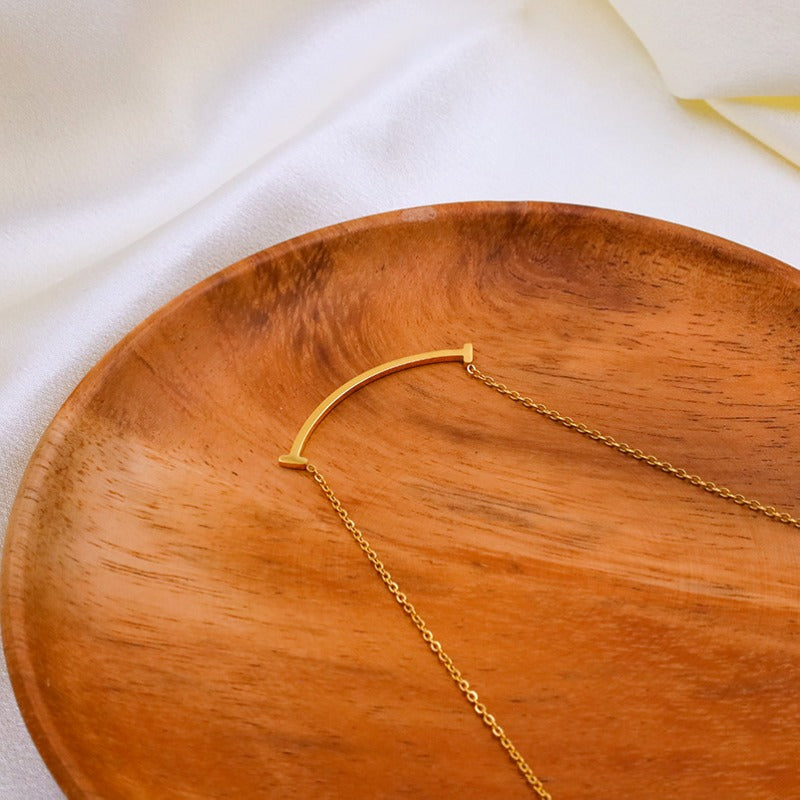 Wholesale Simple Stainless Steel Smile Necklaces ACC-NE-XuanKa003