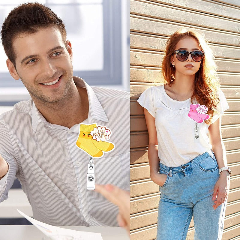 Wholesale Flat Resin Six Color Socks Retractable Rotating Easy Pull Badge Keychain ACC-KC-QiDing020