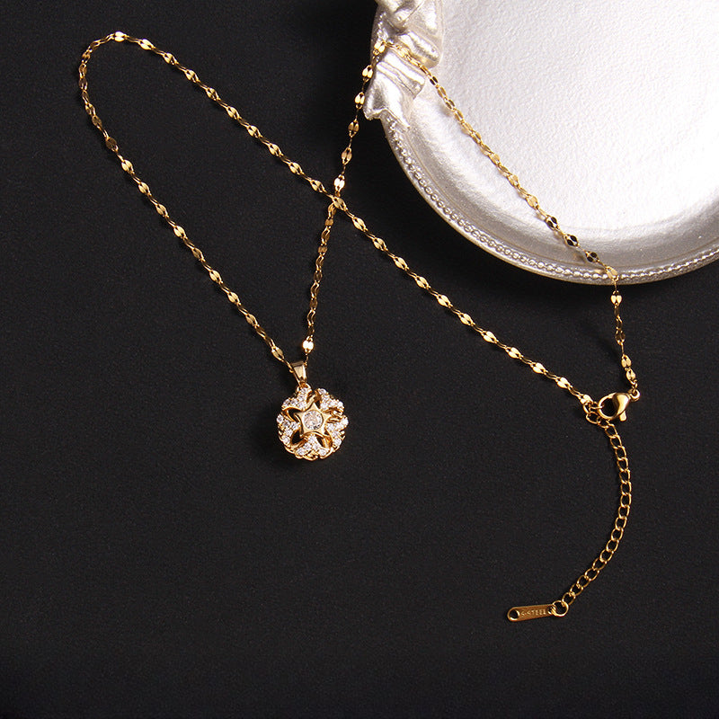 Wholesale Zircon Four Leaf Clover Necklace Care Bear Pendant Titanium Steel Heart Necklace ACC-NE-Rongc014