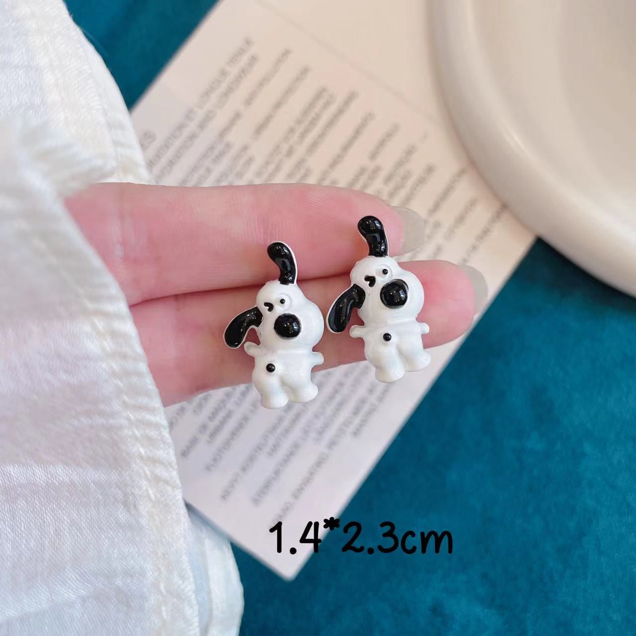 Wholesale Cute Puppy Metal Asymmetric Earrings ACC-ES-Yijia009