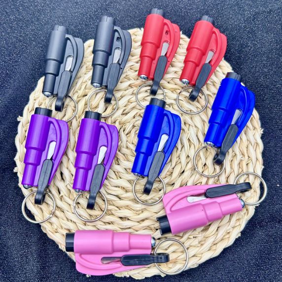 Wholesale 10pcs/set  Mini Car Hammer Seat Belt Release Keychain ACCHW-KC-ZhiYa006