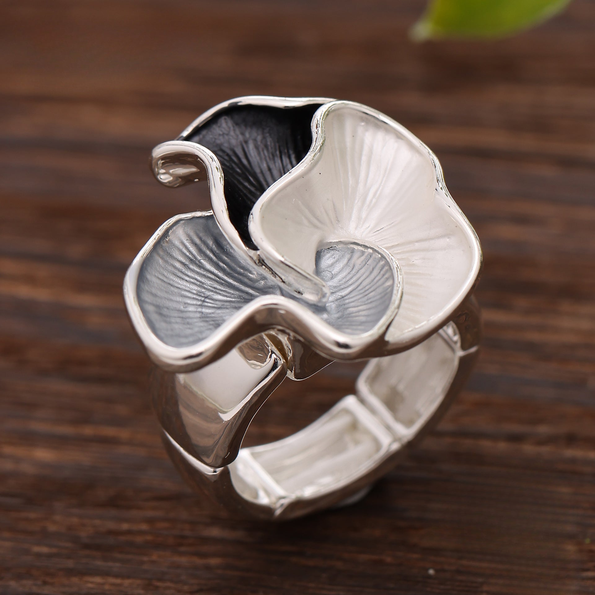 Wholesale Colorful Oil Painting Geometric Petals Alloy Rings ACC-RS-Taol001