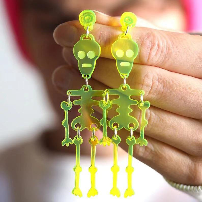 Wholesale Halloween Luminous Skull Acrylic Earrings ACC-ES-AnDao031