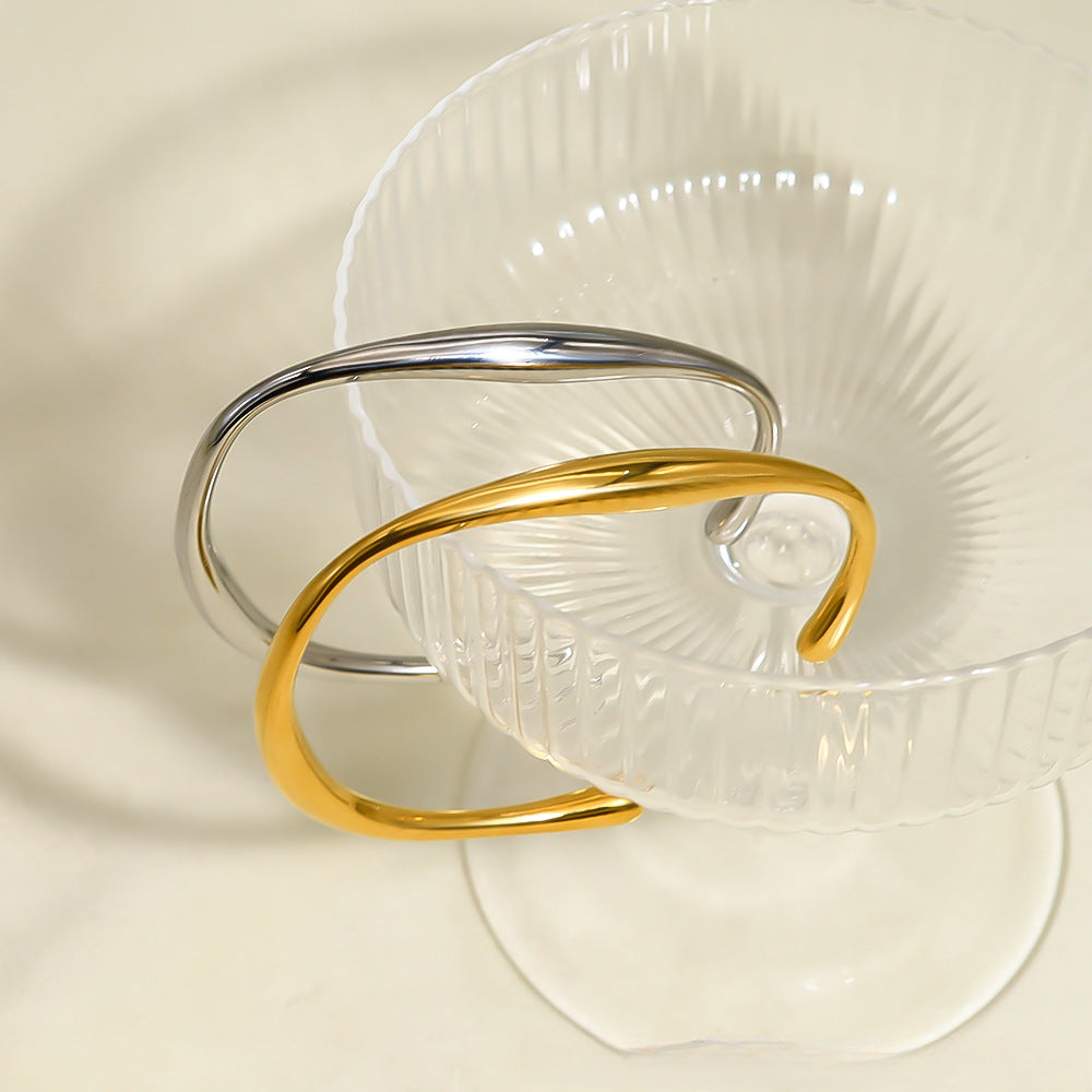 Wholesale Light Luxury 18K Gold Stainless Steel Bracelets Special Shaped Open Bracelet ACC-BT-ChengBing004