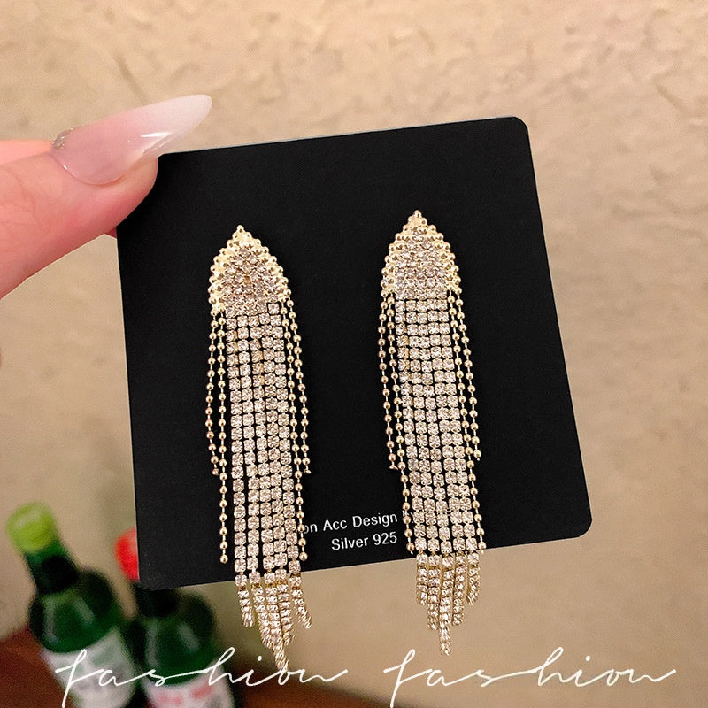 Wholesale Gold Tone Alloy Geometric Triangle Tassel Earrings Trendy Fashion Jewelry Accessory For Women Gift