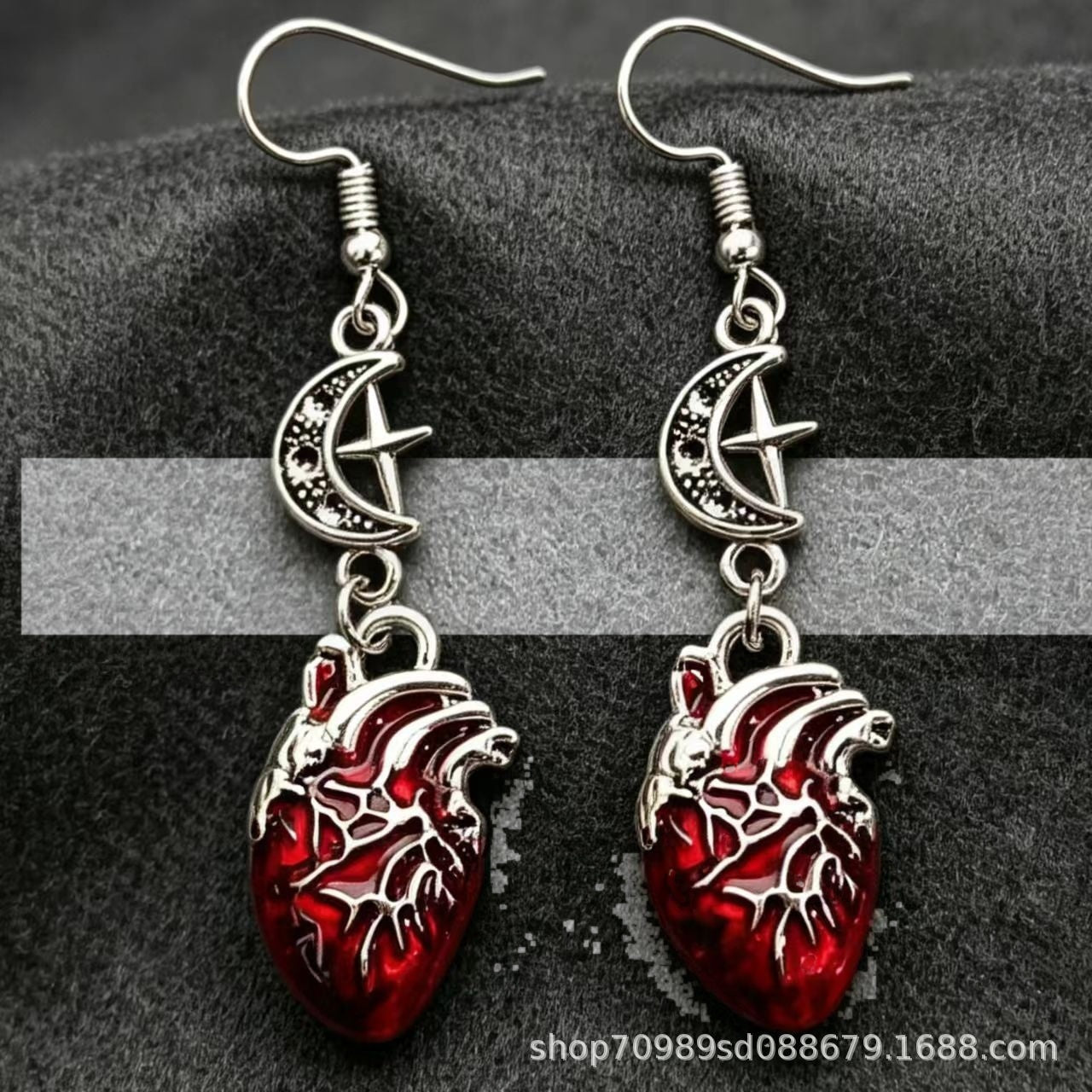 Wholesale Alloy Gothic Heart Earrings and Necklace Set - Trendy Fashion Accessory for Party or Everyday Wear