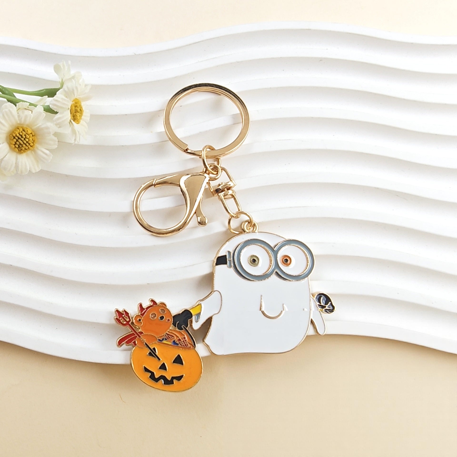 Wholesale  Design Metal Keychain Decorative Accessory for Bag and Gifts