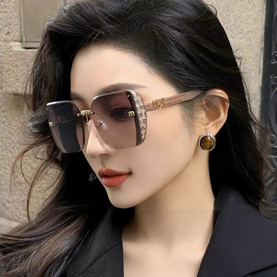Wholesale Trendy Square Frameless Sunglasses for Women UV400 Everyday Wear Gift