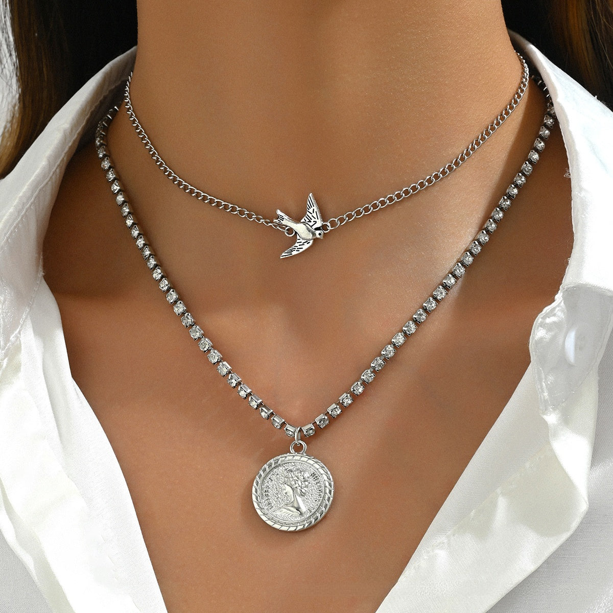 Wholesale Copper Vintage Pigeon Pendant Necklace for Women,  Punk Style Layering Jewelry Gift