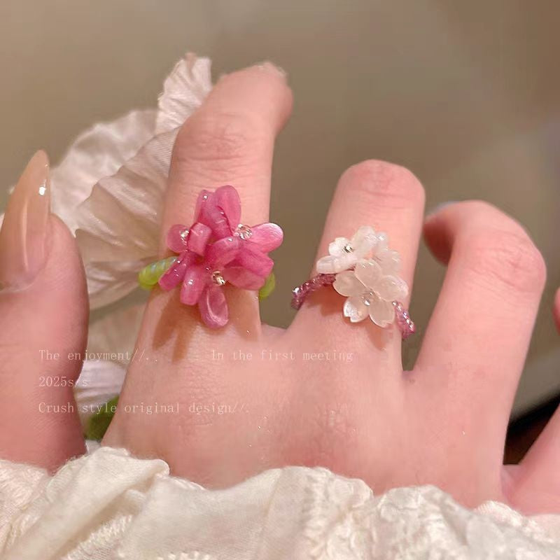 Wholesale Acrylic Flower Ring in Violet Purple - Fashion Accessory for Women,  Cute Stackable Ring,  Boutique Resale Jewelry