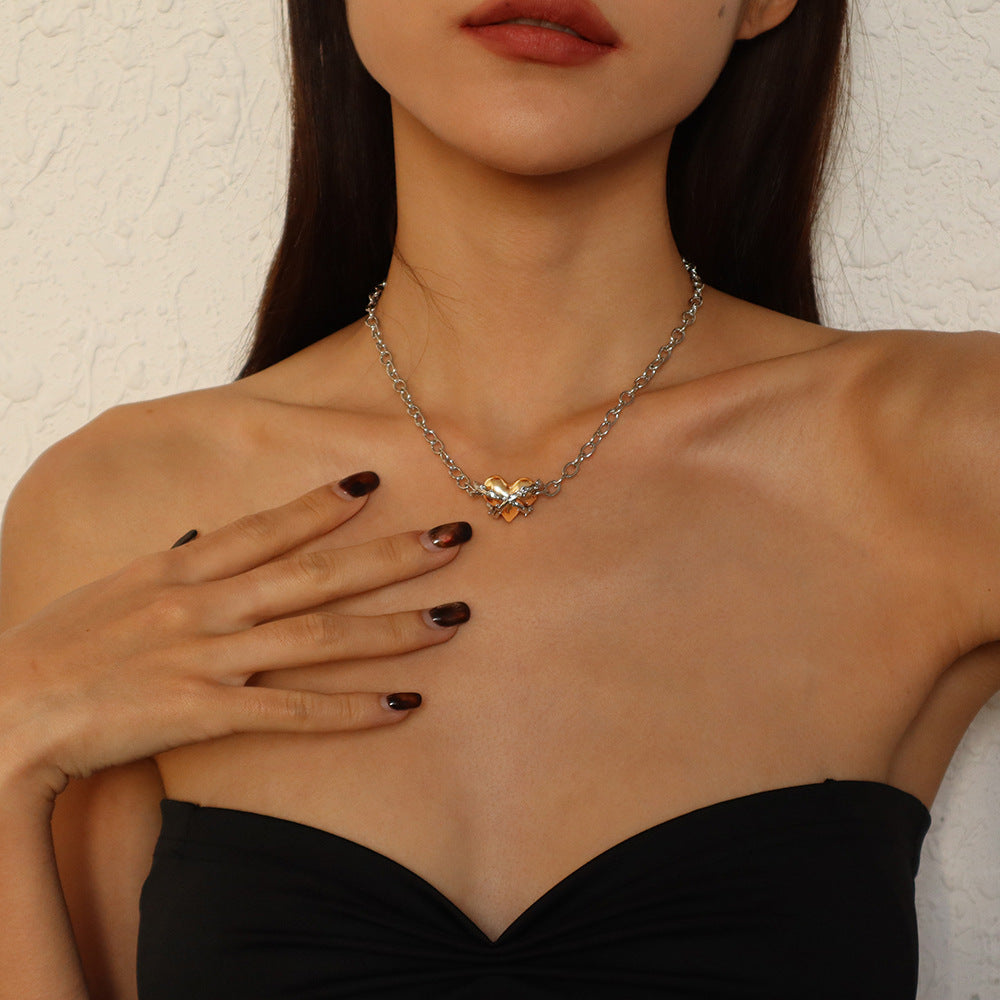 Wholesale Alloy Resin Heart Shaped Necklace ACC-NE-BP002