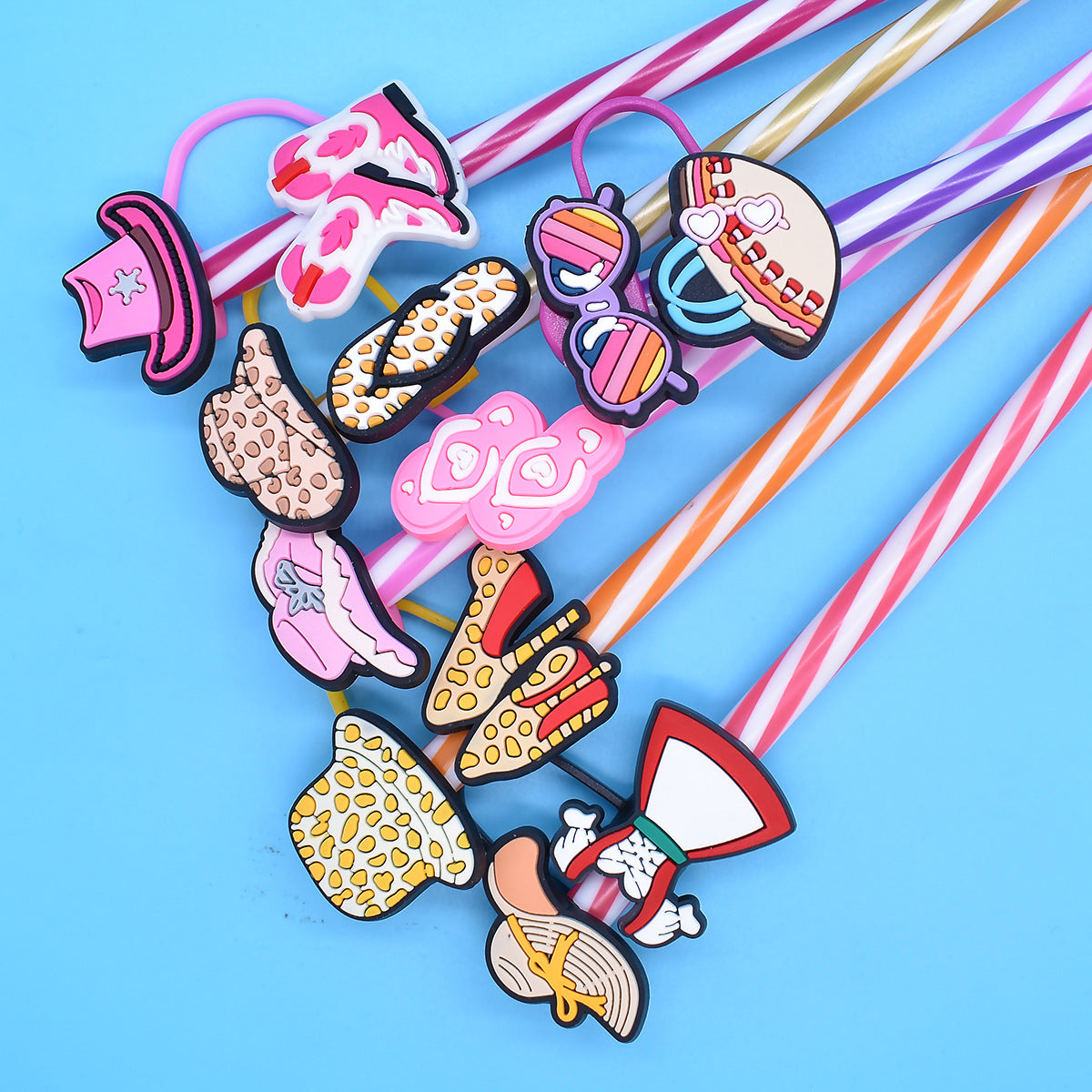 Wholesale Random 100PCS Cartoon Cowboy Hat with Cow Pattern 10mm Straw Buckle and Soft Rubber Straw Decoration